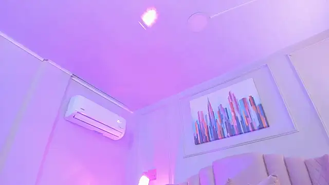 bigboobsnaughty1 online show from 14, 9, 2025