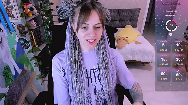 NaniMoore online show from 25, 12, 2024