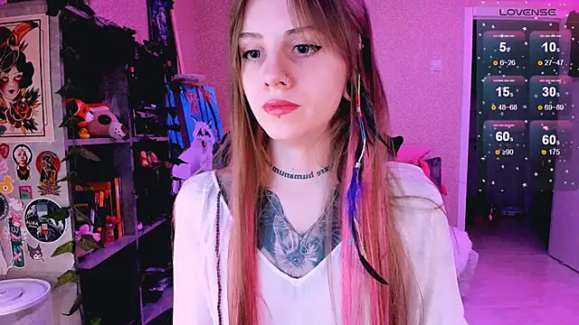 NaniMoore online show from 21, 3, 2025