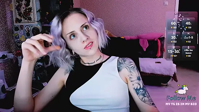 NaniMoore online show from 13, 1, 2026