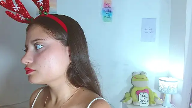 auroraa sexy online show from 23, 12, 2024