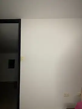 Snapshot of Dulce-diosa chatting on 4, 3, 2025 Dulce-diosa online show from 4, 3, 2025