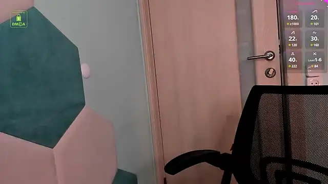 Snapshot of MarkGWalker chatting on 12, 12, 2024 MarkGWalker online show from 12, 12, 2024