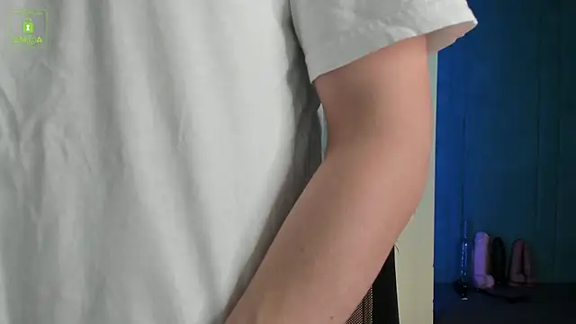 Snapshot of MarkGWalker chatting on 13, 12, 2024 MarkGWalker online show from 13, 12, 2024