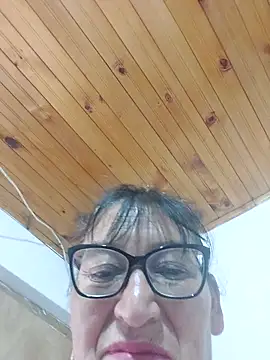 clarita 01 online show from 22, 3, 2026