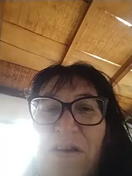 Snapshot of clarita_01 chatting on 14, 6, 2026 clarita 01 online show from 14, 6, 2026