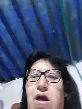 Snapshot of clarita_01 chatting on 18, 6, 2026 clarita 01 online show from 18, 6, 2026