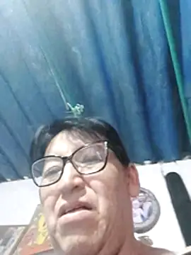 Snapshot of clarita_01 chatting on 25, 6, 2026 clarita 01 online show from 25, 6, 2026