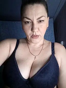 Ant0nina online show from 9, 3, 2025