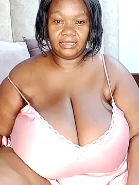 XXXGIANTBOOBS online show from 13, 2, 2025