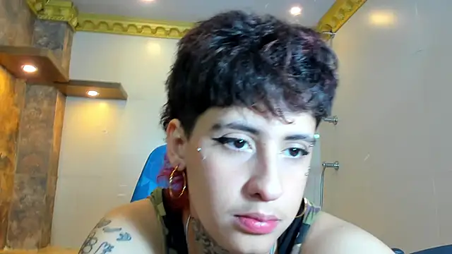 Snapshot of Ethan_lennox chatting on 17, 10, 2025 Ethan lennox online show from 17, 10, 2025