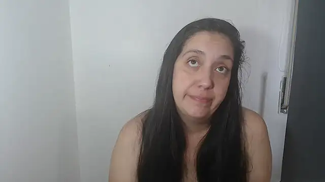 Snapshot of lulitasexy chatting on 5, 1, 2025 lulitasexy online show from 5, 1, 2025