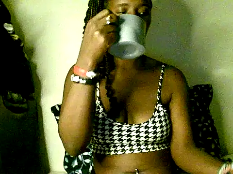 Snapshot of lavishh_linds chatting on 4, 1, 2025 lavishh linds online show from 4, 1, 2025