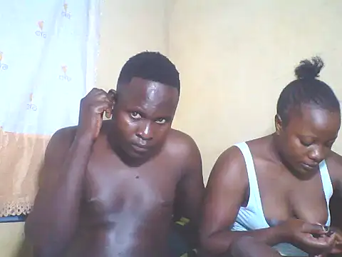 Dark Queenchocolate online show from 5, 11, 2025