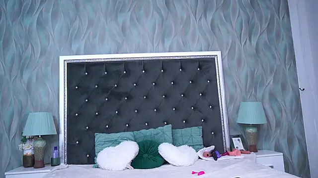 AnneHove online show from 7, 12, 2024