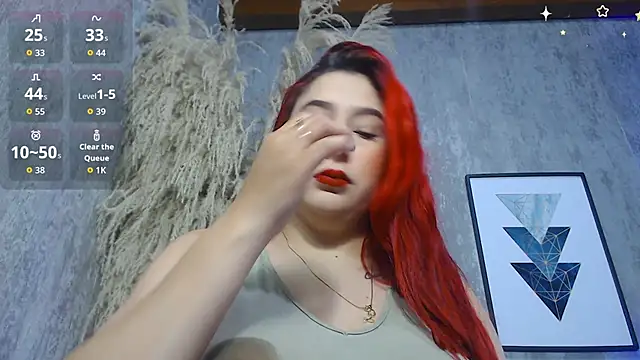 Snapshot of aria_li chatting on 8, 10, 2025 aria li online show from 8, 10, 2025