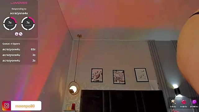 Luna  Ponce online show from 8, 2, 2025