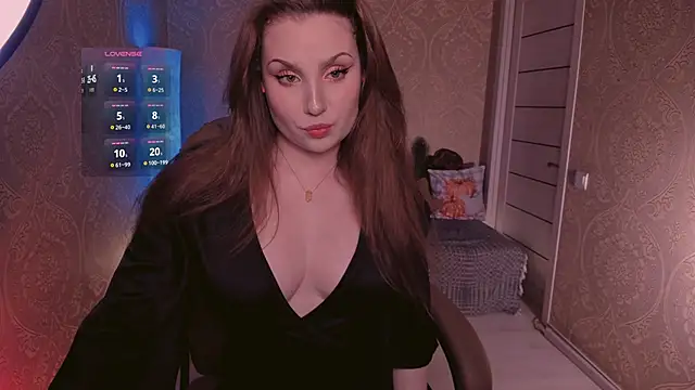 Snapshot of Eesmaaarrr chatting on 11, 10, 2025 Eesmaaarrr online show from 11, 10, 2025