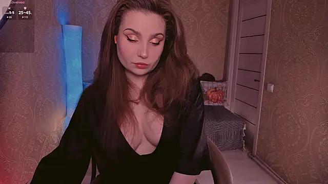 Snapshot of Eesmaaarrr chatting on 23, 10, 2025 Eesmaaarrr online show from 23, 10, 2025