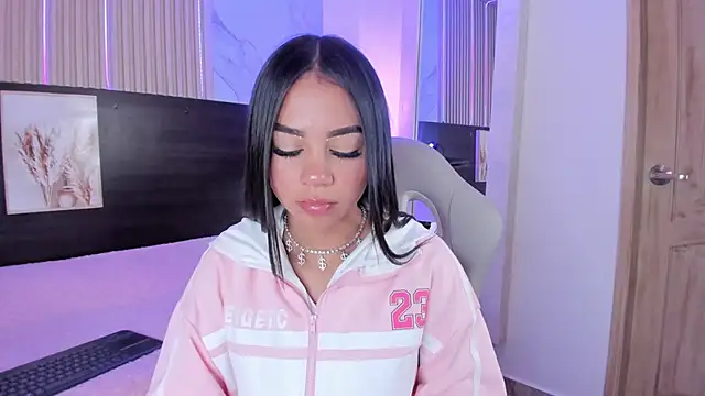 Violet spencer online show from 18, 1, 2025