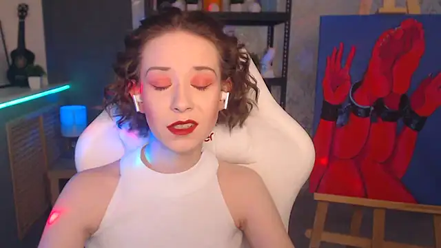 FascinatingEyess online show from 1, 3, 2025