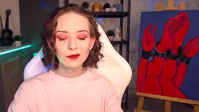 Snapshot of FascinatingEyess chatting on 17, 11, 2025 FascinatingEyess online show from 17, 11, 2025