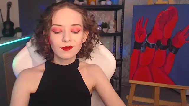 Snapshot of FascinatingEyess chatting on 24, 11, 2025 FascinatingEyess online show from 24, 11, 2025