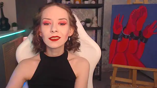 Snapshot of FascinatingEyess chatting on 5, 12, 2025 FascinatingEyess online show from 5, 12, 2025