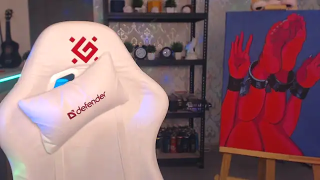 Snapshot of FascinatingEyess chatting on 21, 12, 2025 FascinatingEyess online show from 21, 12, 2025