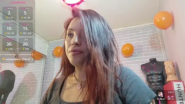 Snapshot of elizatexx chatting on 15, 10, 2025 elizatexx online show from 15, 10, 2025