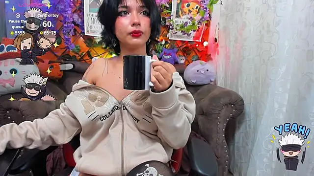 Snapshot of ravenn_20 chatting on 21, 11, 2025 ravenn 20 online show from 21, 11, 2025