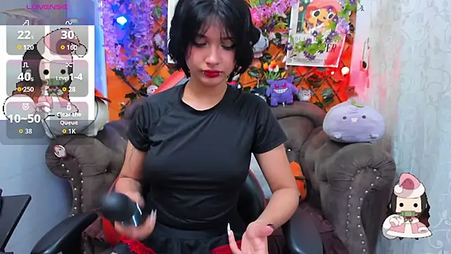 Snapshot of ravenn_20 chatting on 25, 11, 2025 ravenn 20 online show from 25, 11, 2025