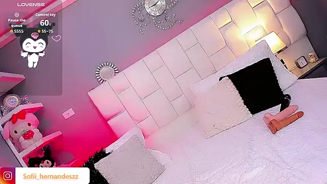 Snapshot of Sofi_hdz chatting on 16, 9, 2025 Sofi hdz online show from 16, 9, 2025
