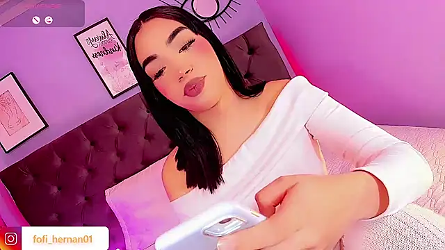 Snapshot of Sofi_hdz chatting on 22, 11, 2025 Sofi hdz online show from 22, 11, 2025