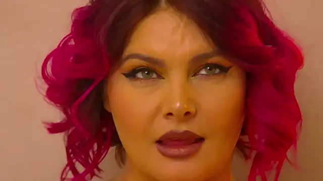 RissaRheys online show from 14, 12, 2024