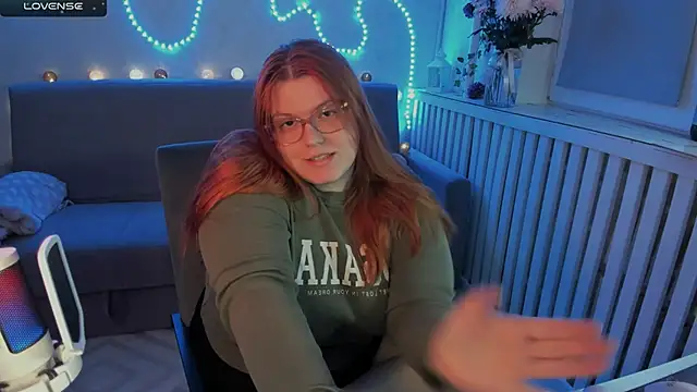 Snapshot of Melissa_Purr chatting on 20, 11, 2025 Melissa Purr online show from 20, 11, 2025