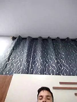 Snapshot of 719610 chatting on 4, 11, 2025 719610 online show from 4, 11, 2025