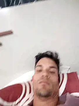 Snapshot of 719610 chatting on 5, 4, 2026 719610 online show from 5, 4, 2026