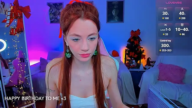 Snapshot of Alyssa_Smitt chatting on 30, 12, 2024 Alyssa Smitt online show from 30, 12, 2024