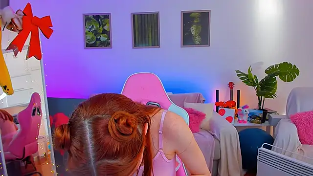 Snapshot of Alyssa_Smitt chatting on 20, 2, 2025 Alyssa Smitt online show from 20, 2, 2025