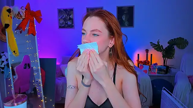 Snapshot of Alyssa_Smitt chatting on 23, 2, 2025 Alyssa Smitt online show from 23, 2, 2025