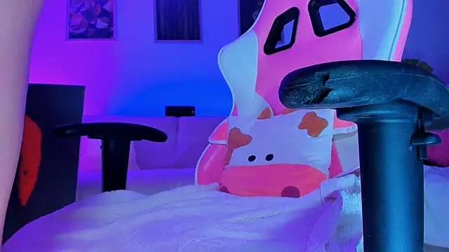 Snapshot of Alyssa_Smitt chatting on 17, 3, 2025 Alyssa Smitt online show from 17, 3, 2025