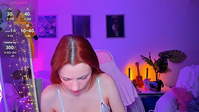 Snapshot of Alyssa_Smitt chatting on 23, 11, 2025 Alyssa Smitt online show from 23, 11, 2025