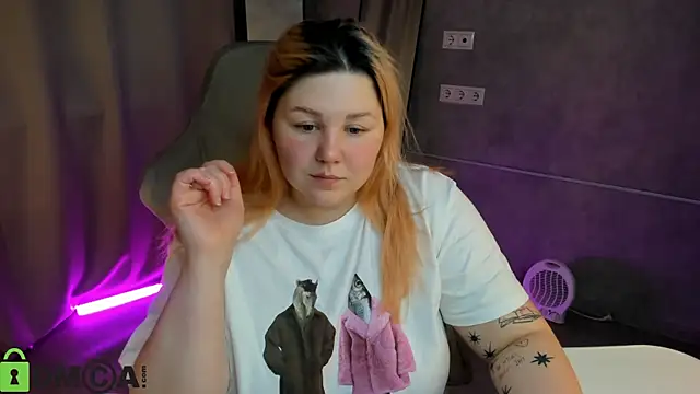 Snapshot of Ruth_Oliver chatting on 29, 11, 2025 Ruth Oliver online show from 29, 11, 2025