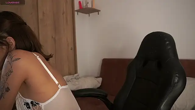 Snapshot of MissKorah chatting on 18, 12, 2024 MissKorah online show from 18, 12, 2024