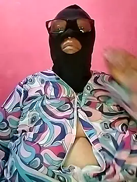 Snapshot of naughtygrannyXXX chatting on 14, 12, 2025 naughtygrannyXXX online show from 14, 12, 2025