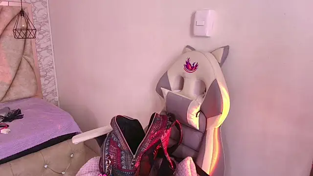 Snapshot of Queen_perla_ chatting on 29, 11, 2025 Queen perla online show from 29, 11, 2025