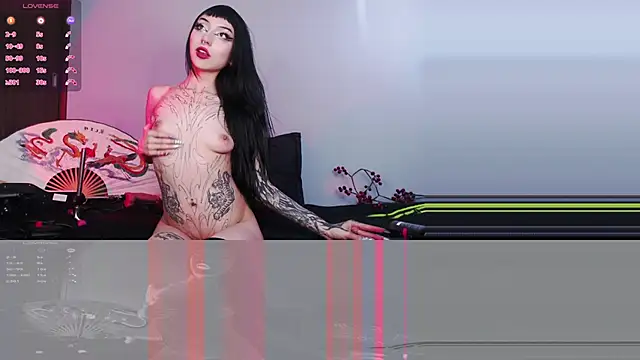 Snapshot of catipetite chatting on 8, 2, 2025 catipetite online show from 8, 2, 2025