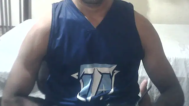 Snapshot of ROCKY_USA_18 chatting on 1, 6, 2026 ROCKY USA 18 online show from 1, 6, 2026