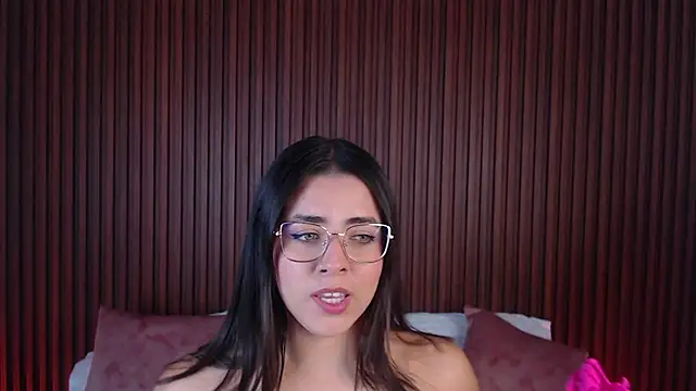 lizowenn  online show from 15, 3, 2025